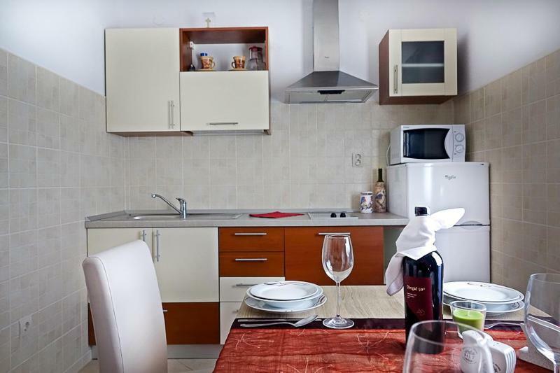 Apartmani Obala Poljica  Bilik gambar
